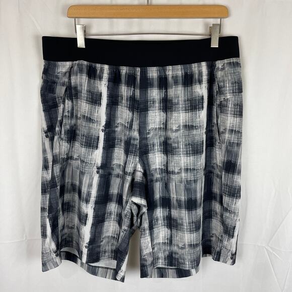 Lululemon Men's Repitition Shorts Tie Waist Father Plaid Black/White  Size XL - Picture 1 of 8